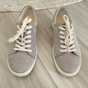 Ecco Soft Sneaker size 37